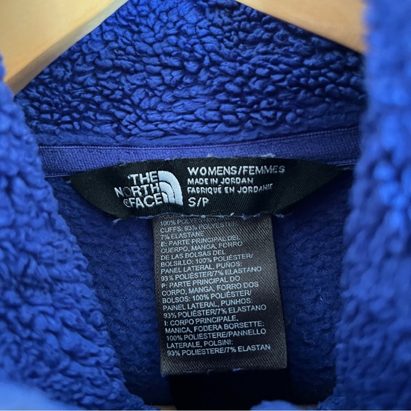 North Face Blue Fuzzy Zip Up Jacket Size S - Picture 3 of 4